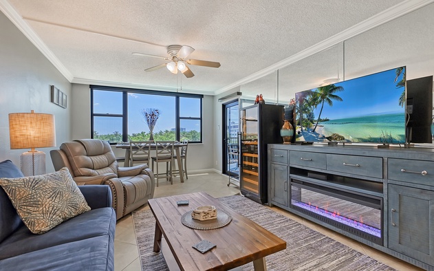 Harbor Towers 401 9
