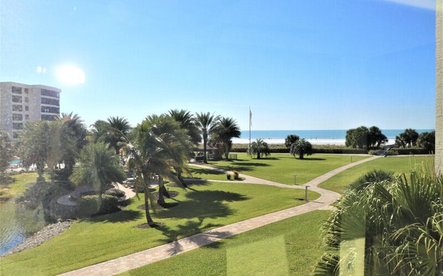 Gulf and Bay Club- E204