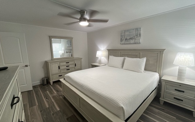Sea Club II Unit 7E 4
