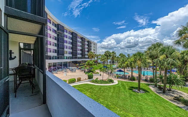 Harbor Towers 231 3