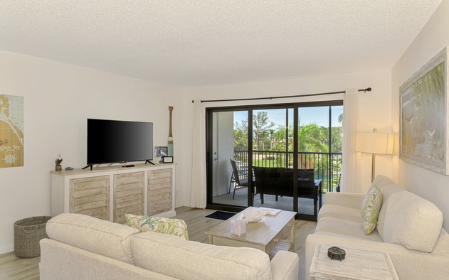 Harbor Towers 322 3