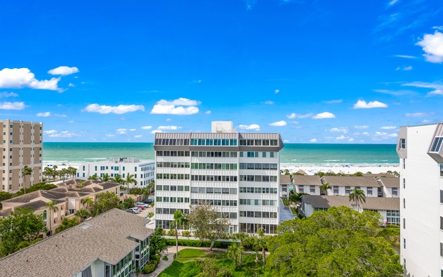 Peppertree Penthouse #803 2