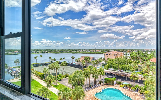 Harbor Towers 601