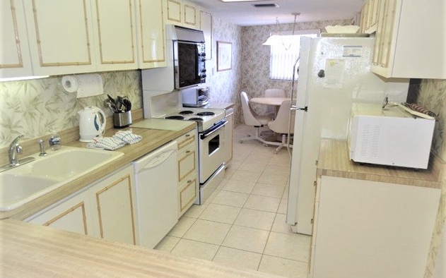 Gulf and Bay Club- A609 3
