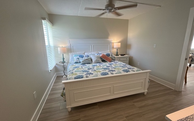 Siesta Beach House #101 5