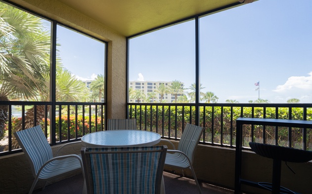 Gulf and Bay Club- E109