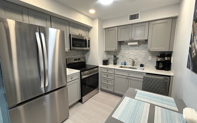 Siesta Beach House #102 3