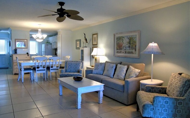 Sunset Royale - 212 4