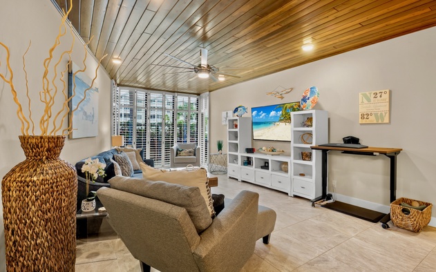 Harbor Towers 111 2
