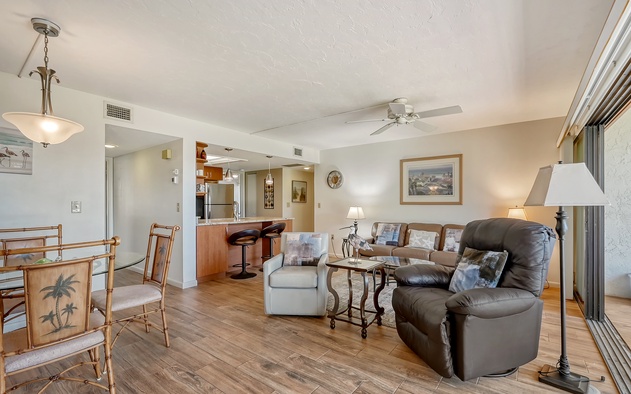 Midnight Cove II 214F 3