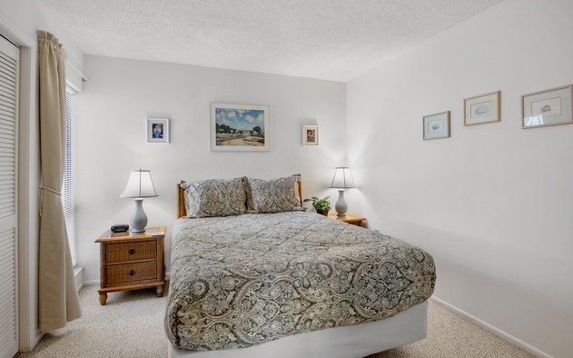 Midnight Cove II 833F 9