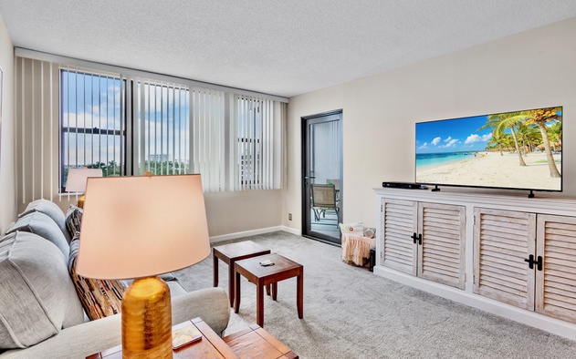 Harbor Towers 501 3