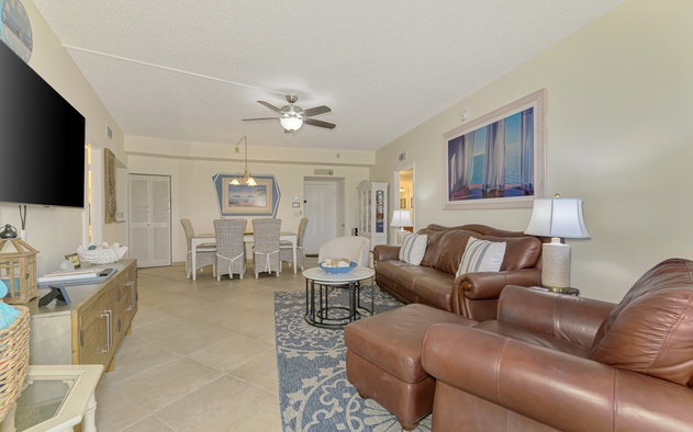 Harbor Towers 125 4