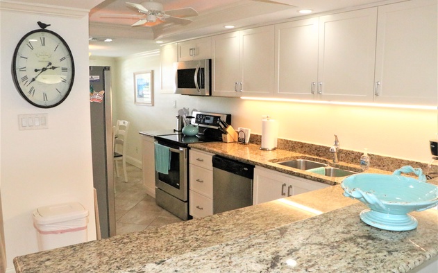 Gulf and Bay Club- C305