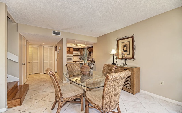 Midnight Cove II 620D 7