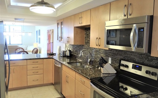 Gulf and Bay Club- B608 2