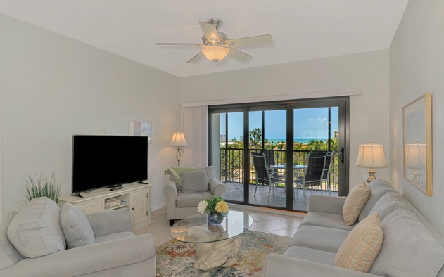 Harbor Towers 721