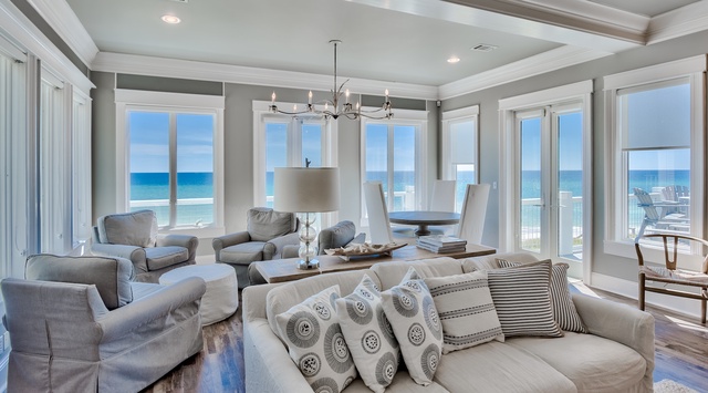 Second Floor: Living Area