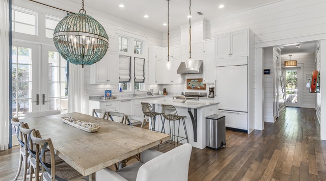 First Floor: Dining Area and Kitchen