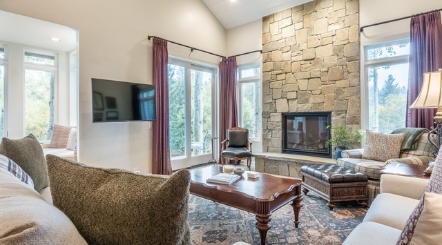 Snowcreek 525 AirBnB-29