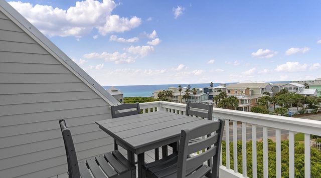 Fourth Floor: Lookout Tower