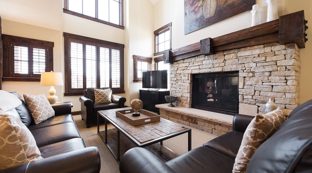  Living Room