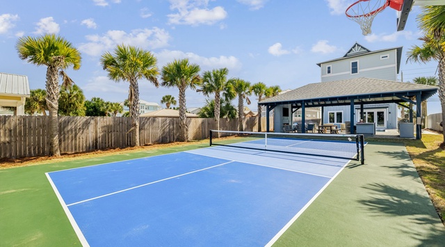 Array_21308FrontBeachRd-41