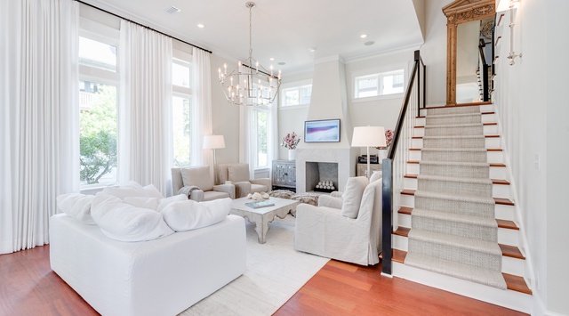 First Floor: Living Area