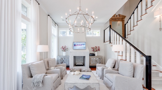 First Floor: Living Area