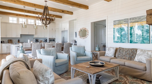 Second Floor: Living Area