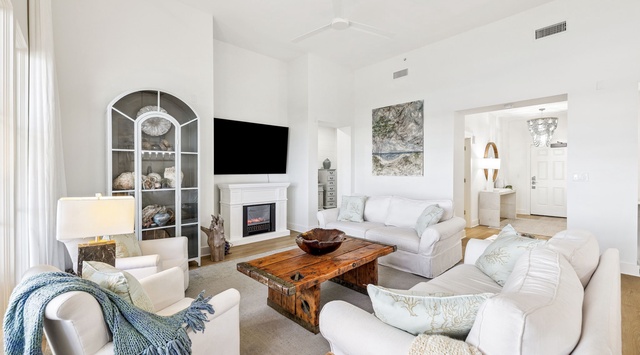 Array_337SouthBridgeLn#422B-5