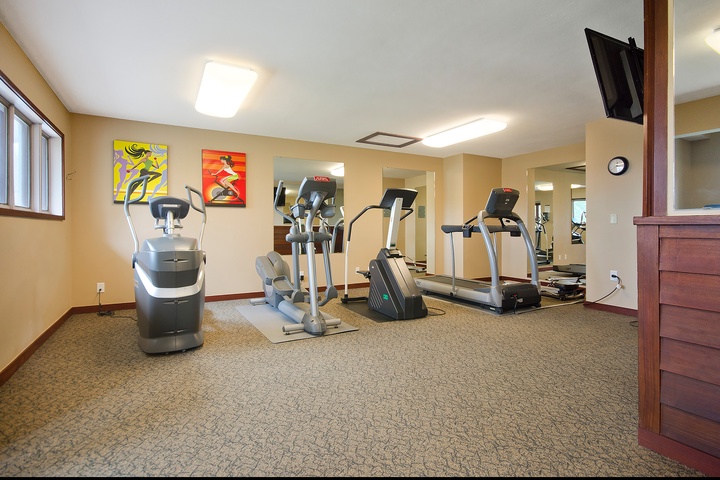 Stay energized during your getaway with access to this fully-equipped fitness center featuring cardio machines and a TV to keep you motivated.