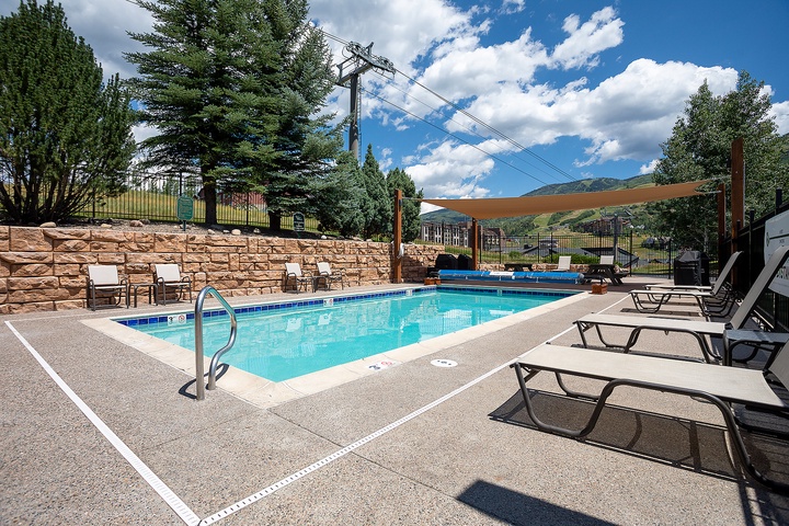 Soak up mountain views while lounging poolside. Cool blue waters invite you to dive in, while comfy chairs let you unwind under the shade after a refreshing swim.