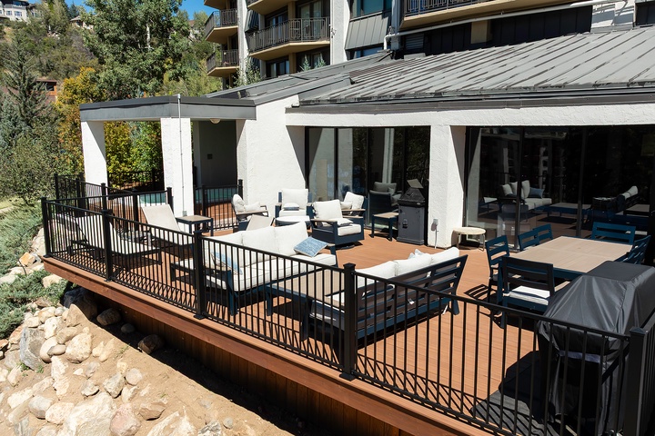 2026.09.08-SB-Bronzetree Sundeck-CB-0004