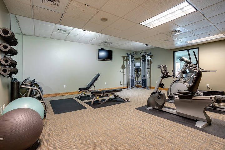Stay active in your well-equipped fitness center, featuring cardio machines, strength training equipment, yoga mats, and stability balls—everything you need for a refreshing workout during your stay.