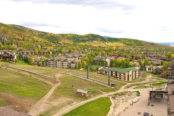 Nestled in a scenic mountain valley, this property offers a peaceful retreat surrounded by rolling hills, lush forests, and a charming alpine community.