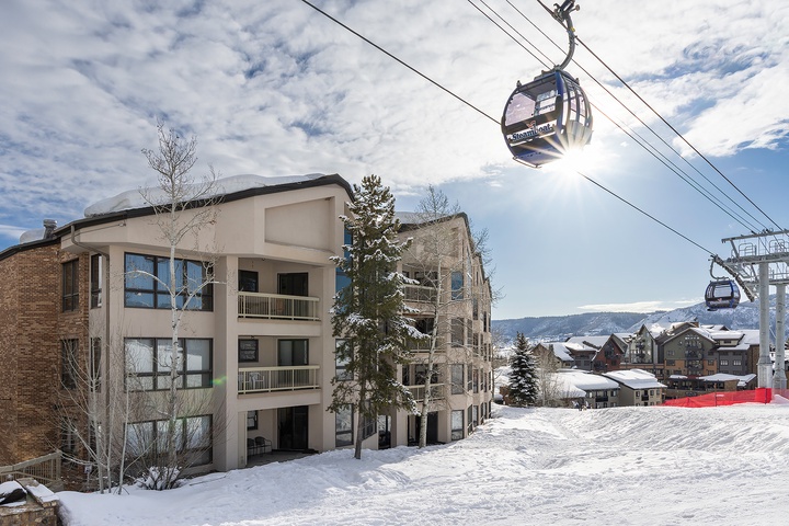 Ski-in access at your doorstep with the gondola gliding overhead—step out and straight onto the slopes at this mountain retreat.
