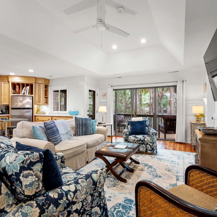 1030 Sparrow Pond Cottage