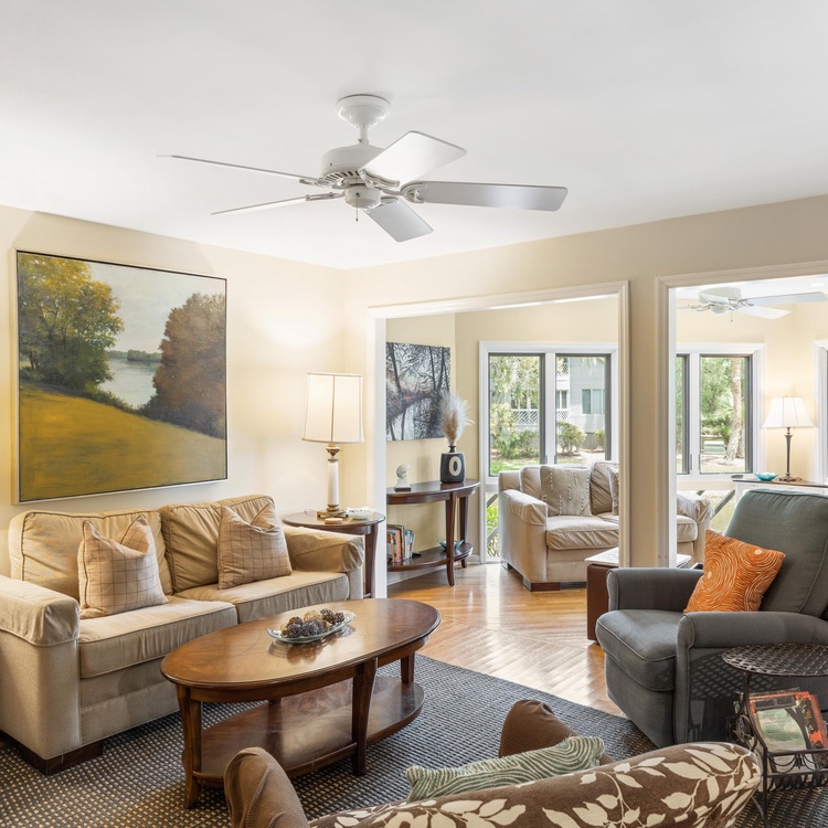 4703 Tennis Club Villa