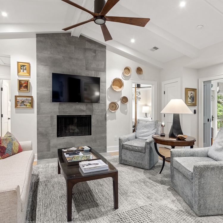 1067 Sparrow Pond Cottage