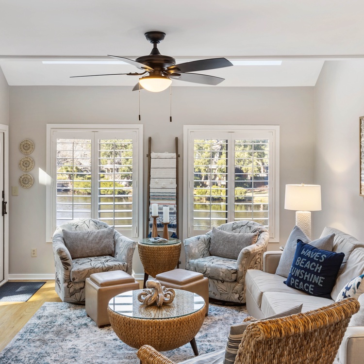 4375 Windswept Villa