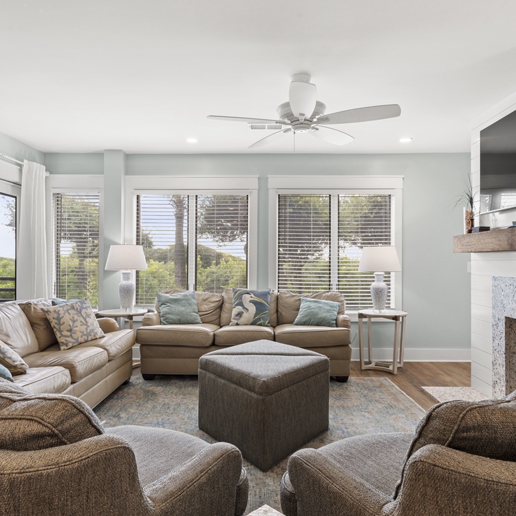 4440 Windswept Villa