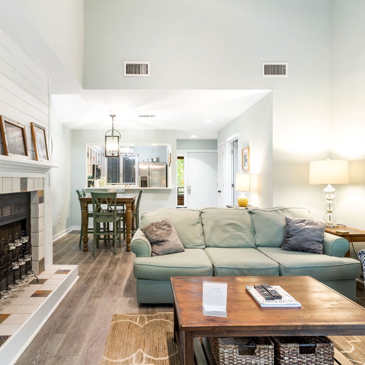 4335 Windswept Villa