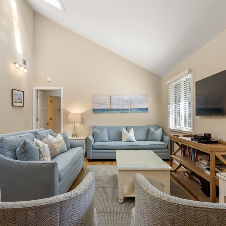 435 Oceanwoods Cottage