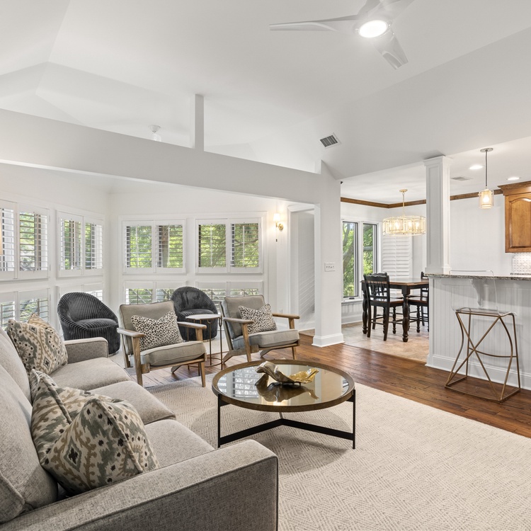 4712 Tennis Club Villa