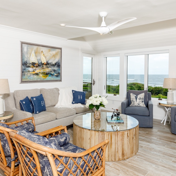 4304 Windswept Villa