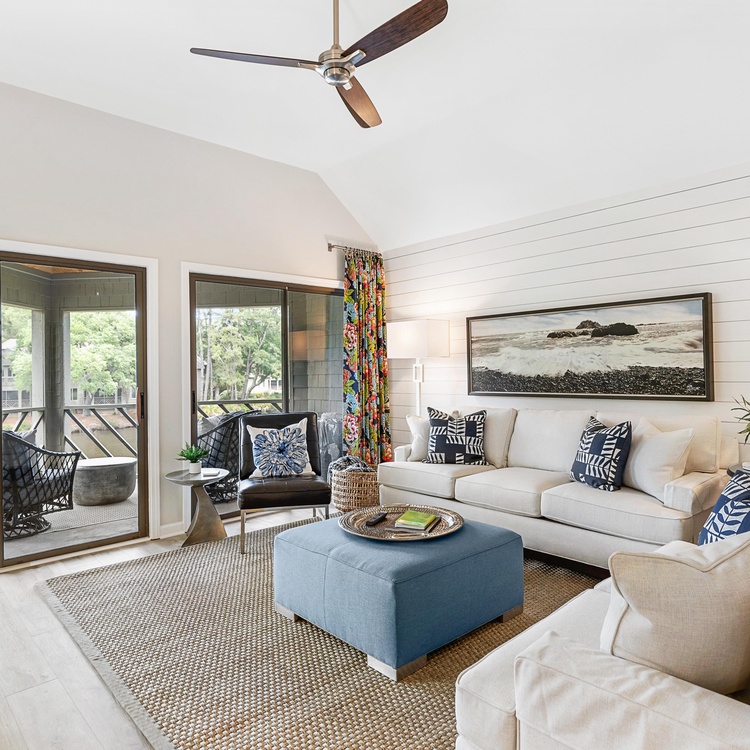 4676 Tennis Club Villa