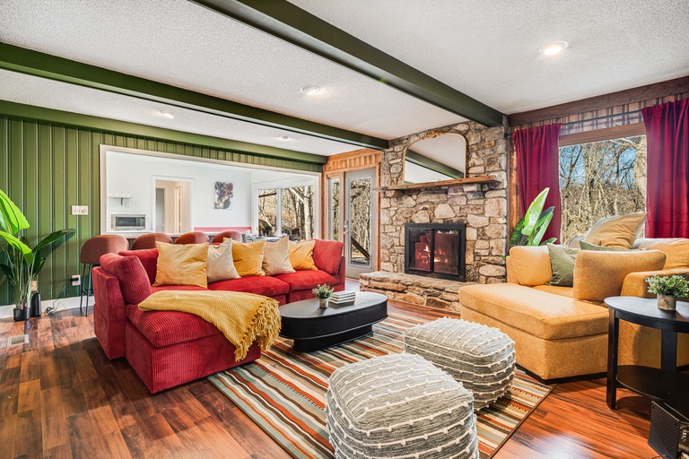 Stylish Living and Mountain Home Comfort