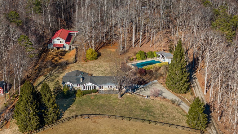 Enjoy the Fresh Mountain Air By the Seasonal Pool