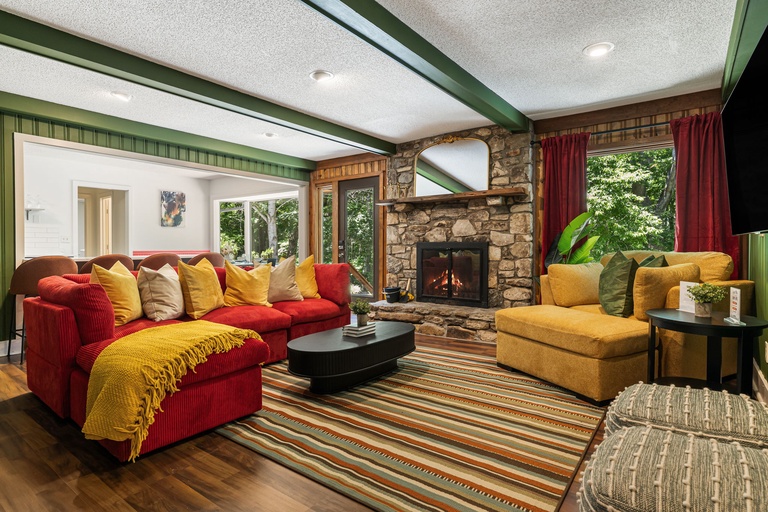 Living Area w/ Wood Fireplace